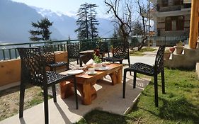 Hotel Mountain Trail Manali
